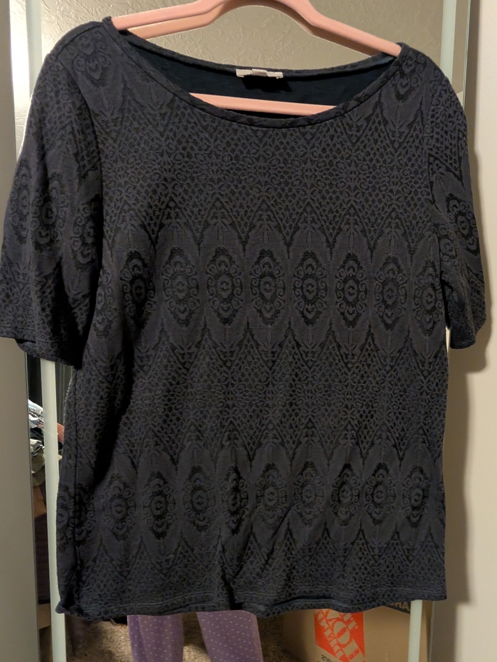 LOFT Black Textured Short Sleeve Tee